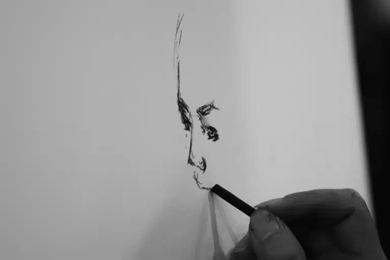 Técnicas para dibujar y pintar con carboncillo