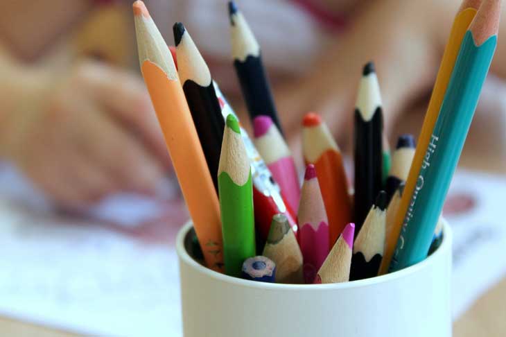 lápices de color escolares